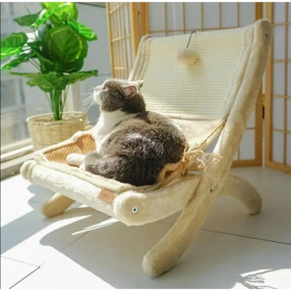 zoomag.bg Шезлонг плюшен с драскало за коте